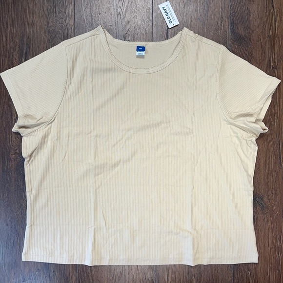 🆕 Old Navy cropped tee SZ XXL - Picture 1 of 3